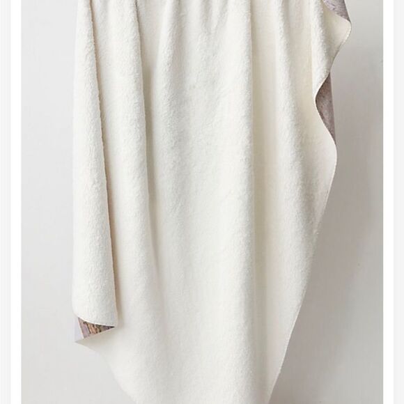 NWT Free People Ro-RI-Ku XFP Landscape sherpa blanket - Picture 3 of 8